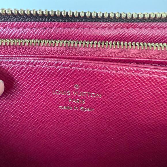 💎✨LIMITED EDITION Louis Vuitton Monogram Canvas Long Wallet Fuchsia - Picture 6 of 6
